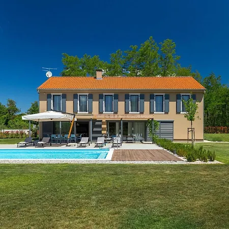 Krostula Ferienhaus Poreč